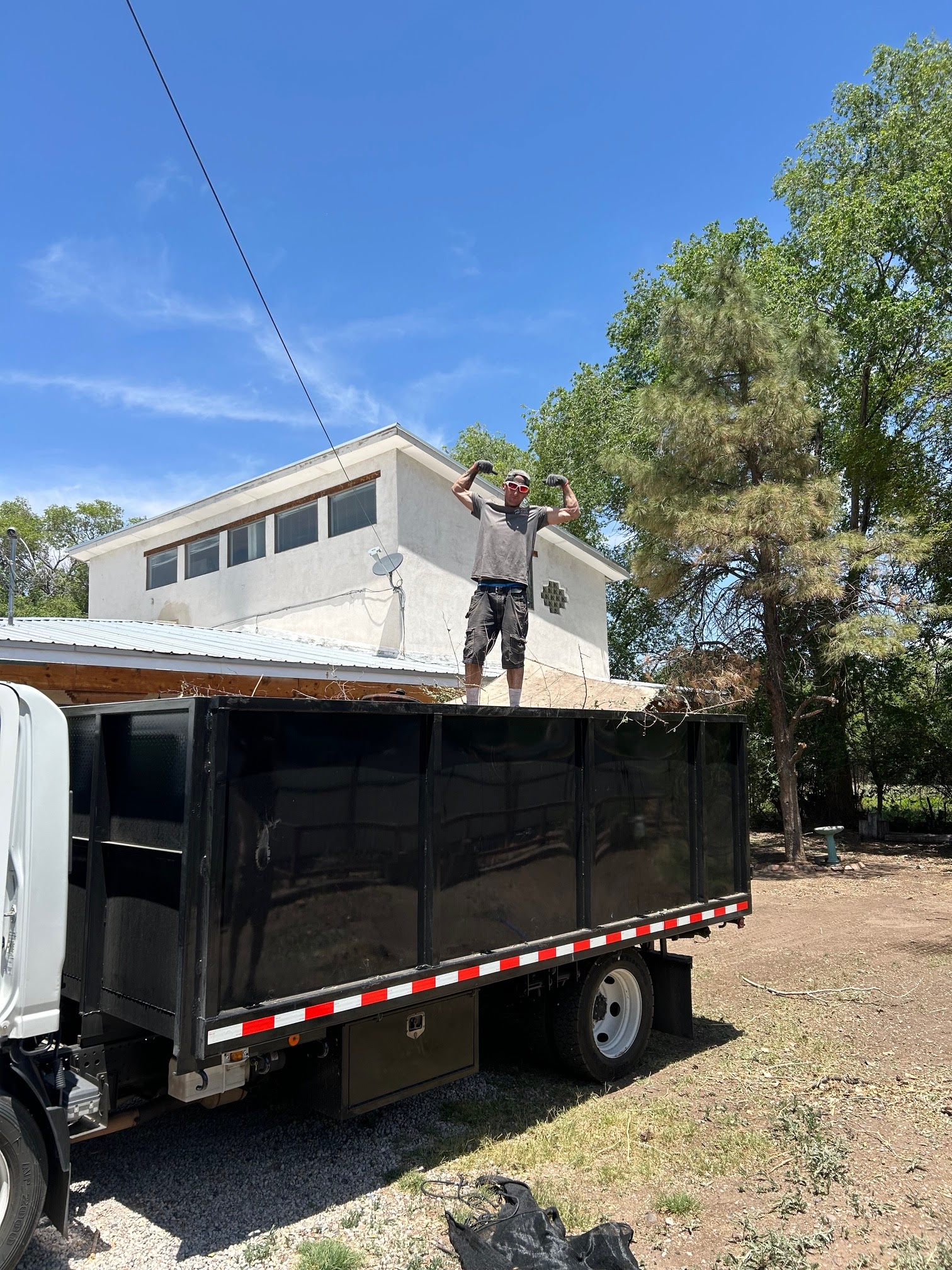 Commercial junk removal service in Albuquerque